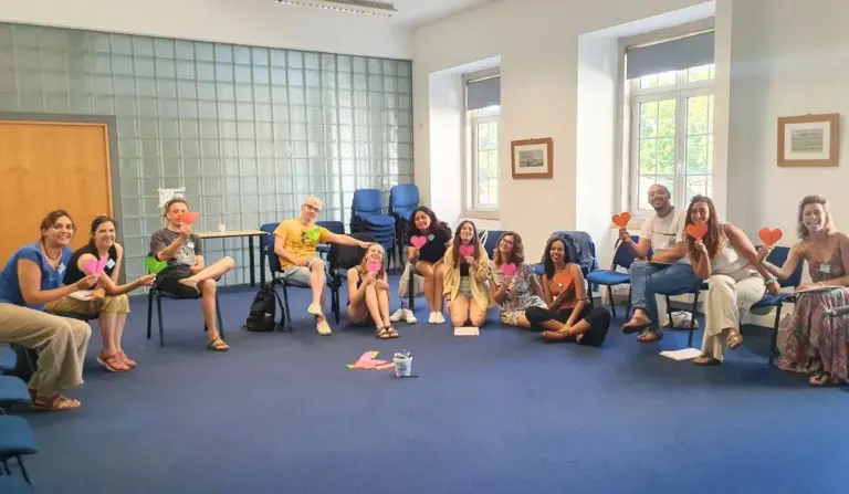Curso internacional de Mediação e Diálogo Intercultural celebra quarta edição com participantes de vários países europeus 
