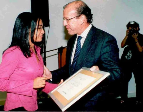 A apoiar jovens estudantes PALOP desde 1990